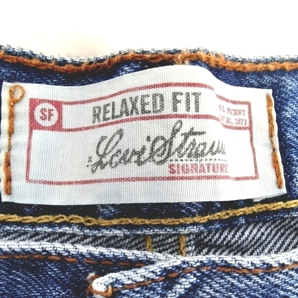 Levi's Women's 16M High Rise Vtg Cotton Mom Pants - Picture 7 of 16